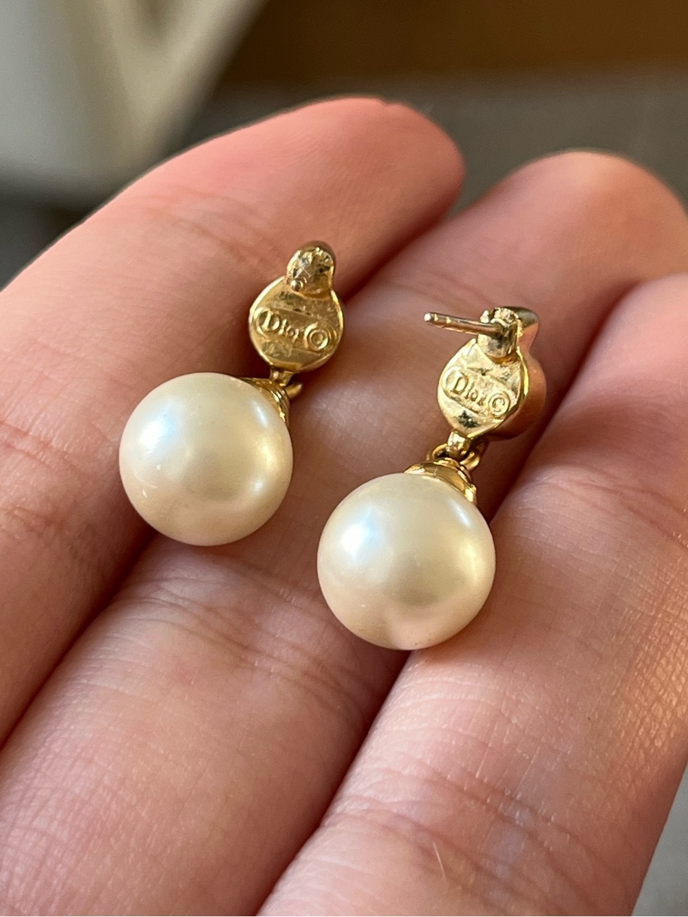 Vintage Christian Dior Round Pearl Drop Dangle Rhinestone 14k Gold Post Earrings - Picture 8 of 8